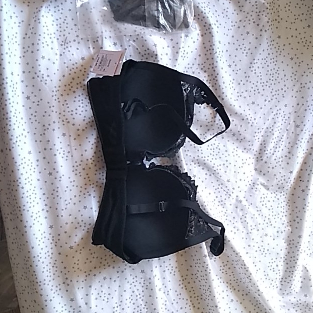 Bra - Picture 3 of 3